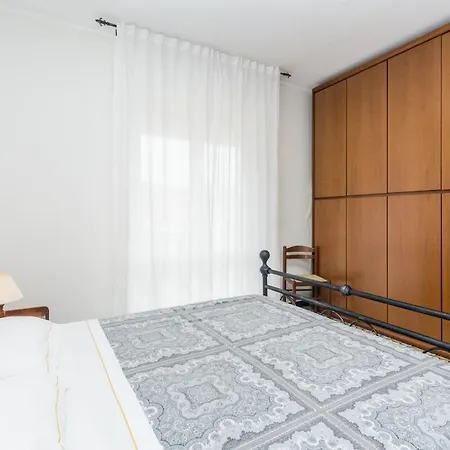 Apartahotel Superior Attic Central Sestri *